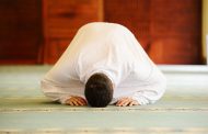 مرد مسلمان دعا